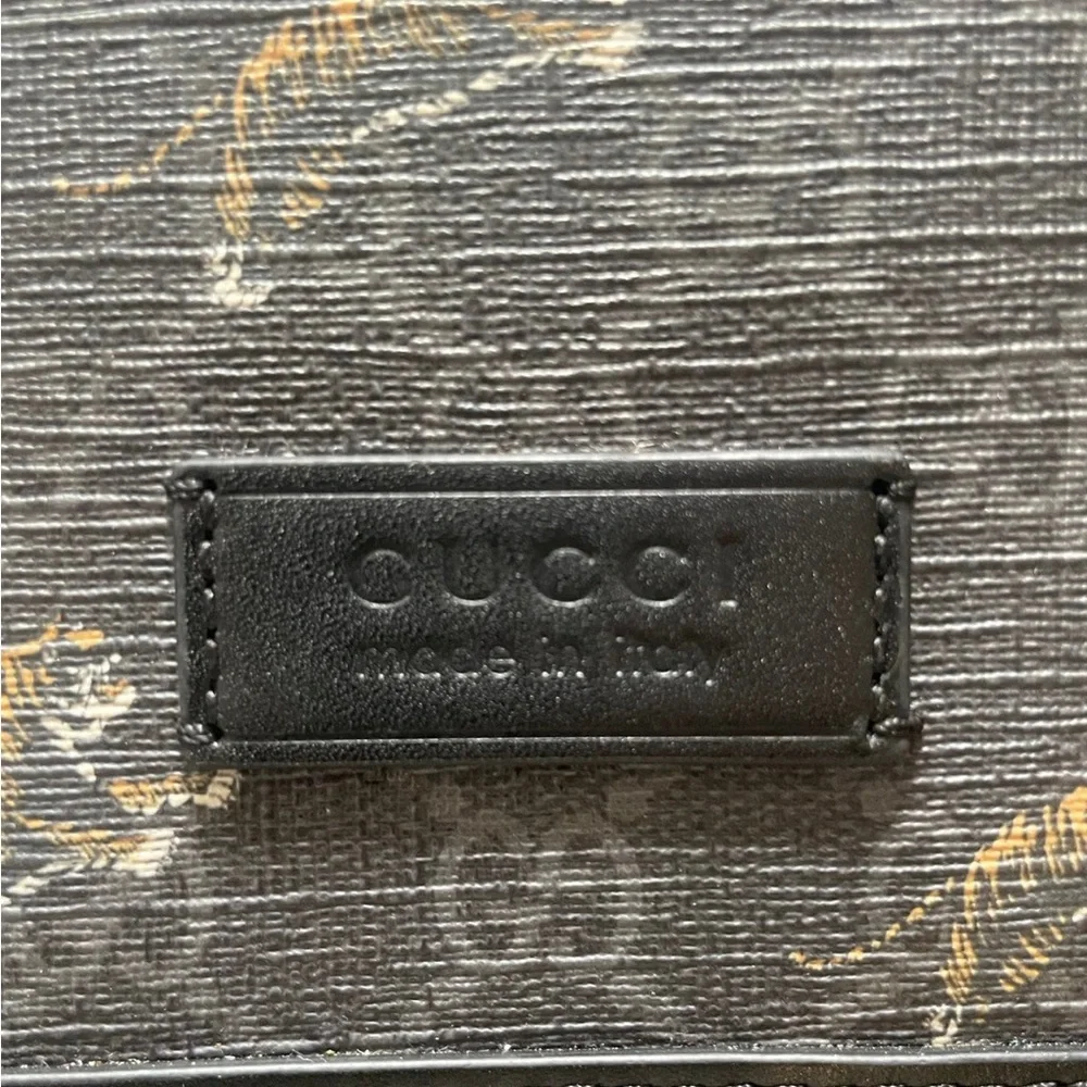 Gucci crossbody - Picture 2 of 5